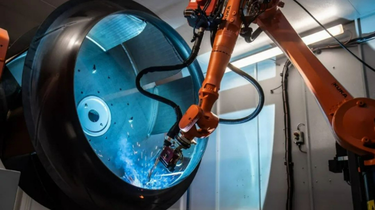 工業(yè)機(jī)器人“四大家族”:搶占萬(wàn)億自動(dòng)化改造